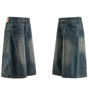 Blue Luxenk© wide leg denim shorts with a relaxed fit, featuring a high waist and classic five-pocket design.