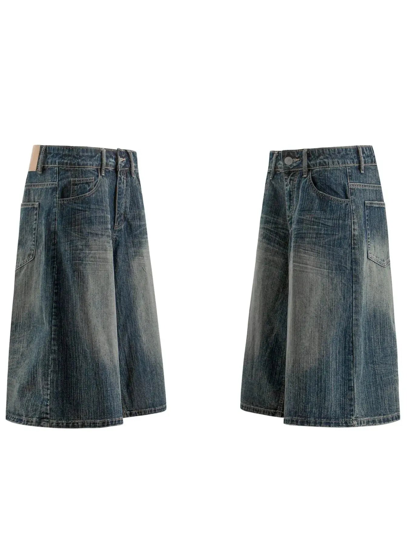 Blue Luxenk© wide leg denim shorts with a relaxed fit, featuring a high waist and classic five-pocket design.